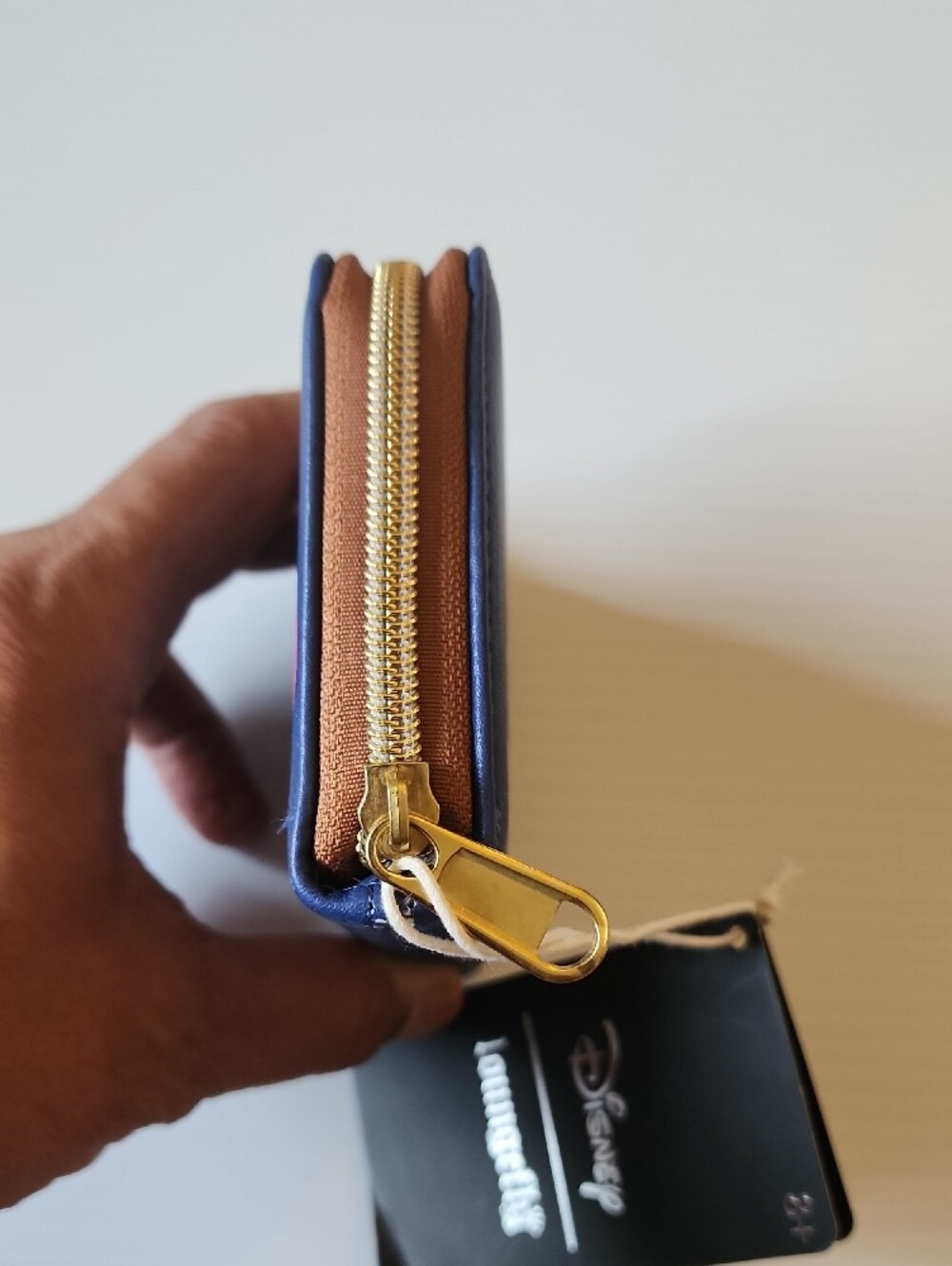 Loungefly Blue Stitch Floral Zip Wallet. - Picture 6 of 12